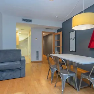 Apartamento 2 Bedroom Duplex With Balcony 4-3, Barcelona
